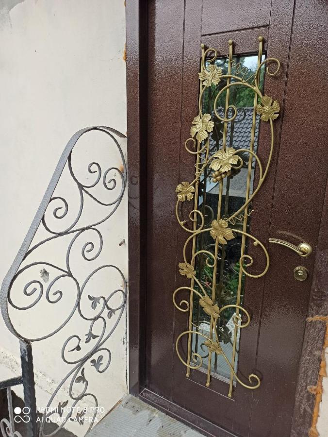 Студия У Моря, Терасса, Отдельный Вход Odessa Exterior foto